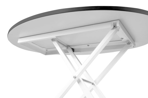 Blat trybunki od spodu